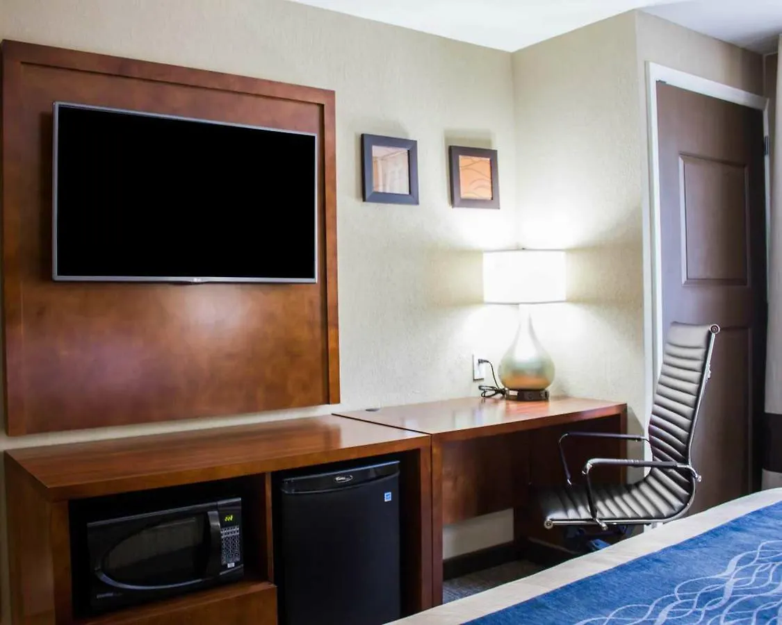 ניו יורק Comfort Inn Jamaica Downtown מלון ניו יורק